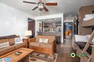 Image de Tesla Lodge (#202) | Renovated comfort with walk-out convenience!