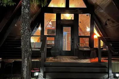 Image de Like No Other, Secluded couples only Aframe on Grand Lake, Oklahoma. Private.