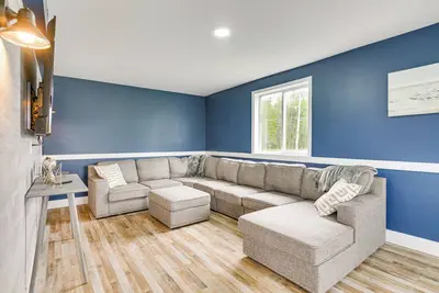Image de Spacious Oswego Home: 6 Mi to Fort Ontario!