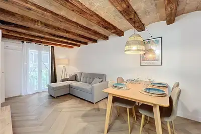 Image de Espectacular Apartamento Totalmente Equipado en el Centro de Barcelona!
