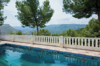 Image de Homerez - Villa pittoresque à Chulilla avec piscine privée
