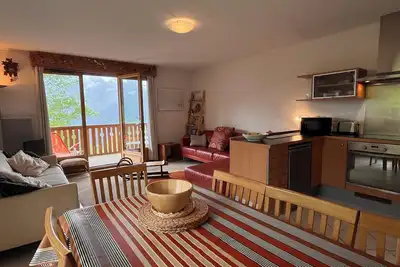 Image de Nouveau-Appt spacieux avec une vue imprenable sur les montagnes - max de 8 pers