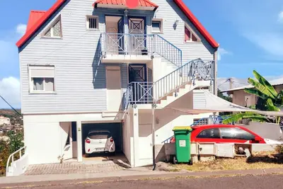 Image de Homerez - Appartement à Saint-Gilles les Bains.