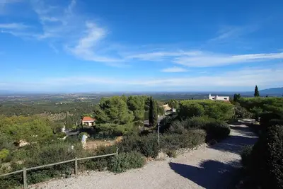 Image de Maison d'hôtes  avec piscine vue panoramique