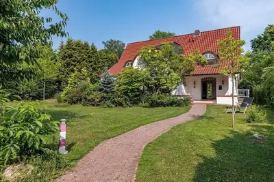 Image de Charming Villa Magnolia for 10 people just 200 meters from the sandy beach