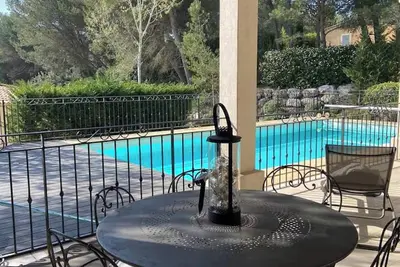 Image de Homerez - Villa de charme Ă Mallemort avec piscine