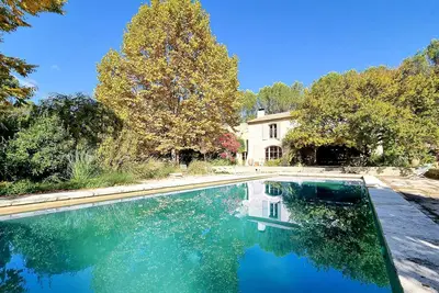Image de Homerez - Villa à Lambesc avec piscine et spa