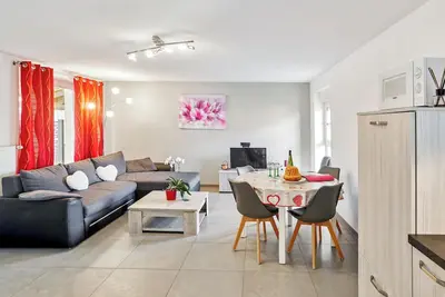 Image de Homerez - Maison charmante avec jardin Ă Stotzheim | Climatisation incluse