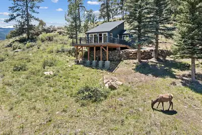 Image de Updated Cabin Getaway Backs to Rocky Mountain Park, Beautiful Views! Adults Only