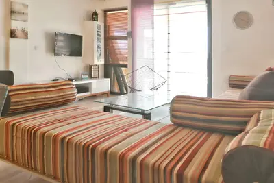 Image de Homerez - Appartement 60m² avec balcon Imi Ouaddar