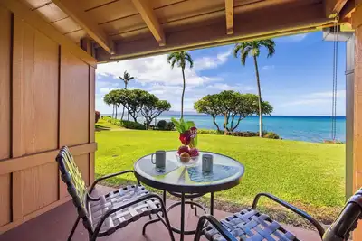 Image de Kuleana Club #107-Oceanfront Deluxe 1 bed &1 bath