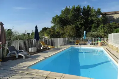 Image de Homerez - Maison cosy à Cardet avec piscine et jardin