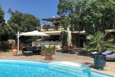 Image de Maison Neuve 200 m2 Avec Piscine et Terrain de Boules sur Terrain 1550 m