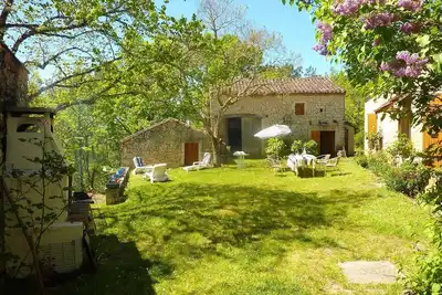 Image de Homerez - Maison charmante Ă Les Junies avec vue sur jardin