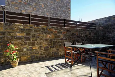 Image de \n\nΤο Antheon Apartment Ground floor 2 χλμ. από το κέντρο, 900 μ από την παραλία