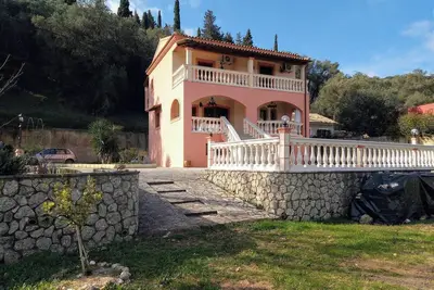 Image de Homerez - Maison de charme Ă Agios Mattheos, jardin