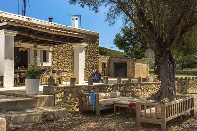 Image de New! Villa Can Cardona
