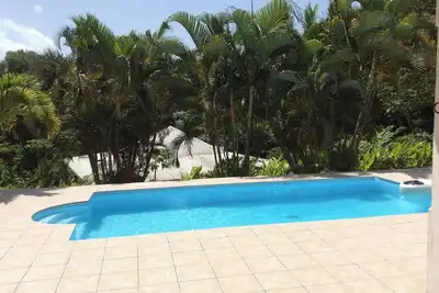 Image de Homerez - Villa Ă Petit-Bourg avec piscine.