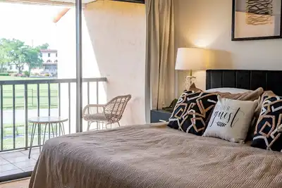 Image de Carpenters Condo - Pet Friendly - Close to i4 and Tigertown