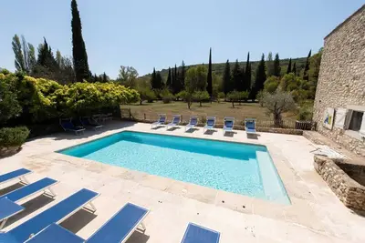 Image de Homerez - Studio douillet à Valaurie avec piscine partagée 40 m²