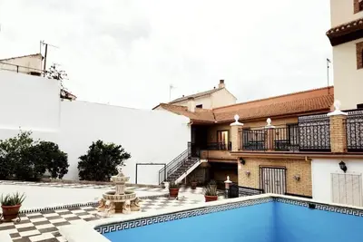 Image de Casa Ideal Para Tener una Estancia Agradable con Amigos o Familiares! !