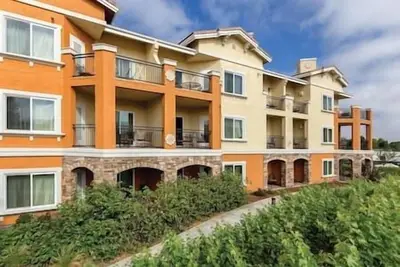 Image de Vino Bello Resort-Napa-Sleeps 4