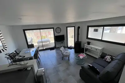 Image de Maison 3 Chambres Très Bien Équipée à 400 Mètres de la Plage des Demoiselle