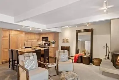 Image de Aspen Core Condo, by Gondola-Ski-in/out