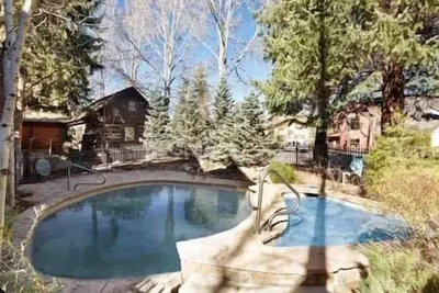 Image de 3\/3. 5 Amazing Townhome in Aspen Core, Spa, Hot Tub