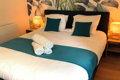 Image de Appartement refait Ă neuf avec terrasse et jardin