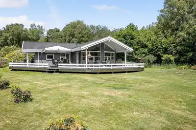 Image de Superbe maison Ă Bogense avec sauna