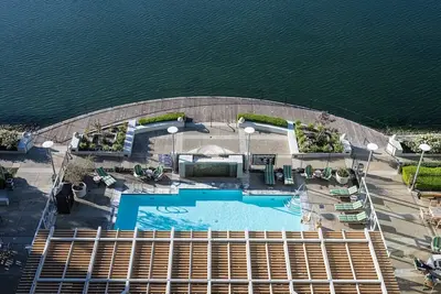 Image de Unwind and Indulge In Our Oasis! 4 Relaxing Units, Pets Allowed, Onsite Pool