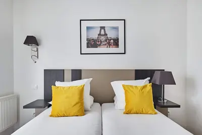 Image de Studio à Paris! Près de la Gare Clichy-Levallois