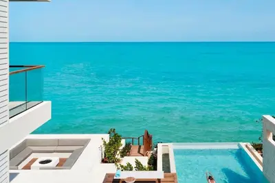 Image de Oceanfront Luxury Villa | Infinity Pool w\/ Slide