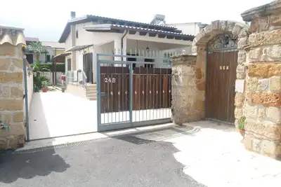Image de Villa pour 6 personnes avec baignoire d'hydromassage