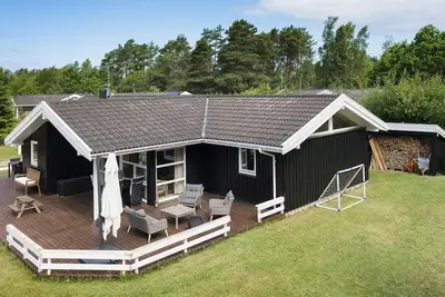Image de Belle maison à Højby avec WiFi