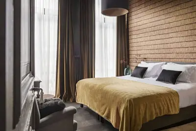 Image de Great Gatsby room with luxurious bath