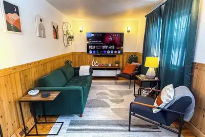 Image de Cozy Cottage ~ Your U. P Home Base!