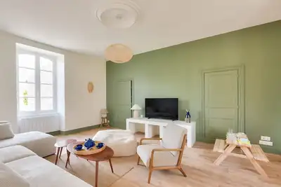 Image de Maison familiale pour 12 adultes et 2 enfants