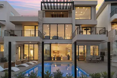 Image de Lagoon Life Beach House: Private Pool, Lagoon + Beaches