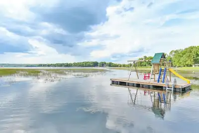 Image de 3 Waterfront Cottages with Large Dock - Sleeps 16