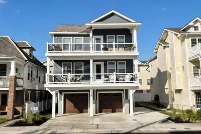 Image de New Construction: Your Ideal Vacation Spot in Wildwood, Nj