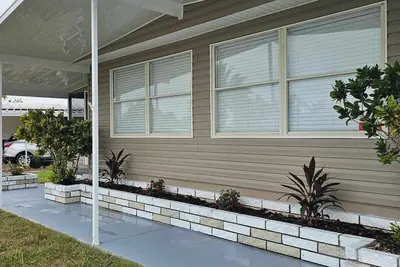 Image de Furnished and Updated 2 bed 2 baths in Colony Cove, Ellenton, Fl