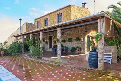 Image de Casa Rural 'Obejuelo - Pedroches' avec piscine, Wi-Fi et climatisation
