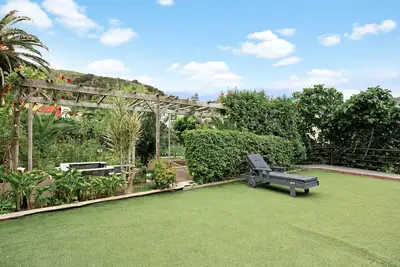 Image de Maison de vacances 'El Portillo 1' avec terrasse privée, jardin privé et Wi-Fi