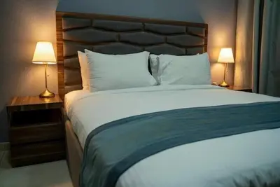 Image de Three Bedroom Apartment Near Al Saqr Cafeteria