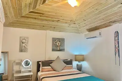Image de Cozy one Bedroom Apartment #C in Venetian Site