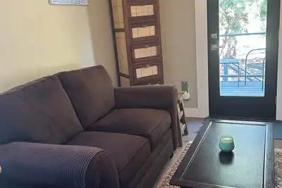 Image de sweet apartment in trees pet friendly