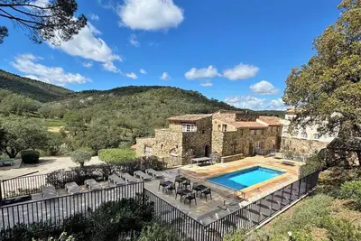 Image de Gîte joliment aménagé sur un petit domaine