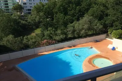 Image de Appartement Climatisé à La Grande Motte - 2 Pièces Cabine, Piscine, Parking Privé